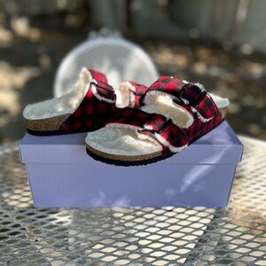 Brand new Madden Girl Butterfly slide